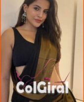 Sarmila a bold and modern girl – Gujrat call girl